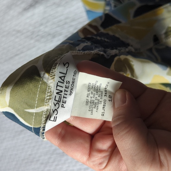 Womens Petite Sz 12 Faux Wrap Skirt in Cute Modern Florals - Picture 3 of 6